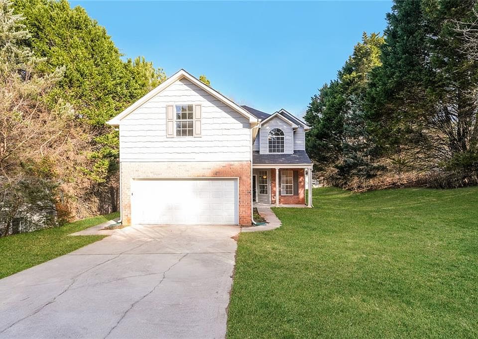 1st image of 2704 River Summit Ln