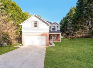 2704 River Summit Ln, Decatur, GA 30034