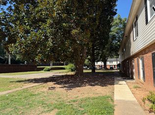 Civitan Court, Hickory, NC 28601