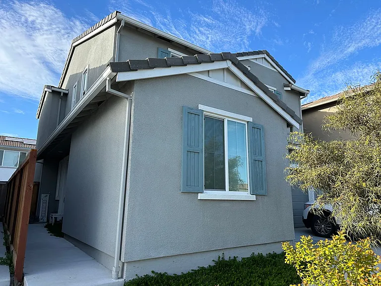 1332 Renewal Ln — Photo 3