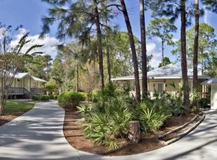 231 29th St SW, Naples, FL 34117