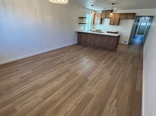 1429 N 16th St #1, Escanaba, MI 49829