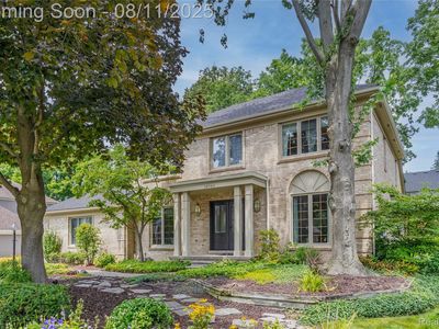 38982 Plumbrook Dr, Farmington Hills, MI, 48331