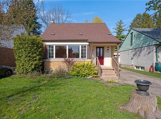 70 Roxborough Ave, Kitchener, ON N2M1P7