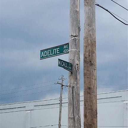 3rd image of 2414 McCall St