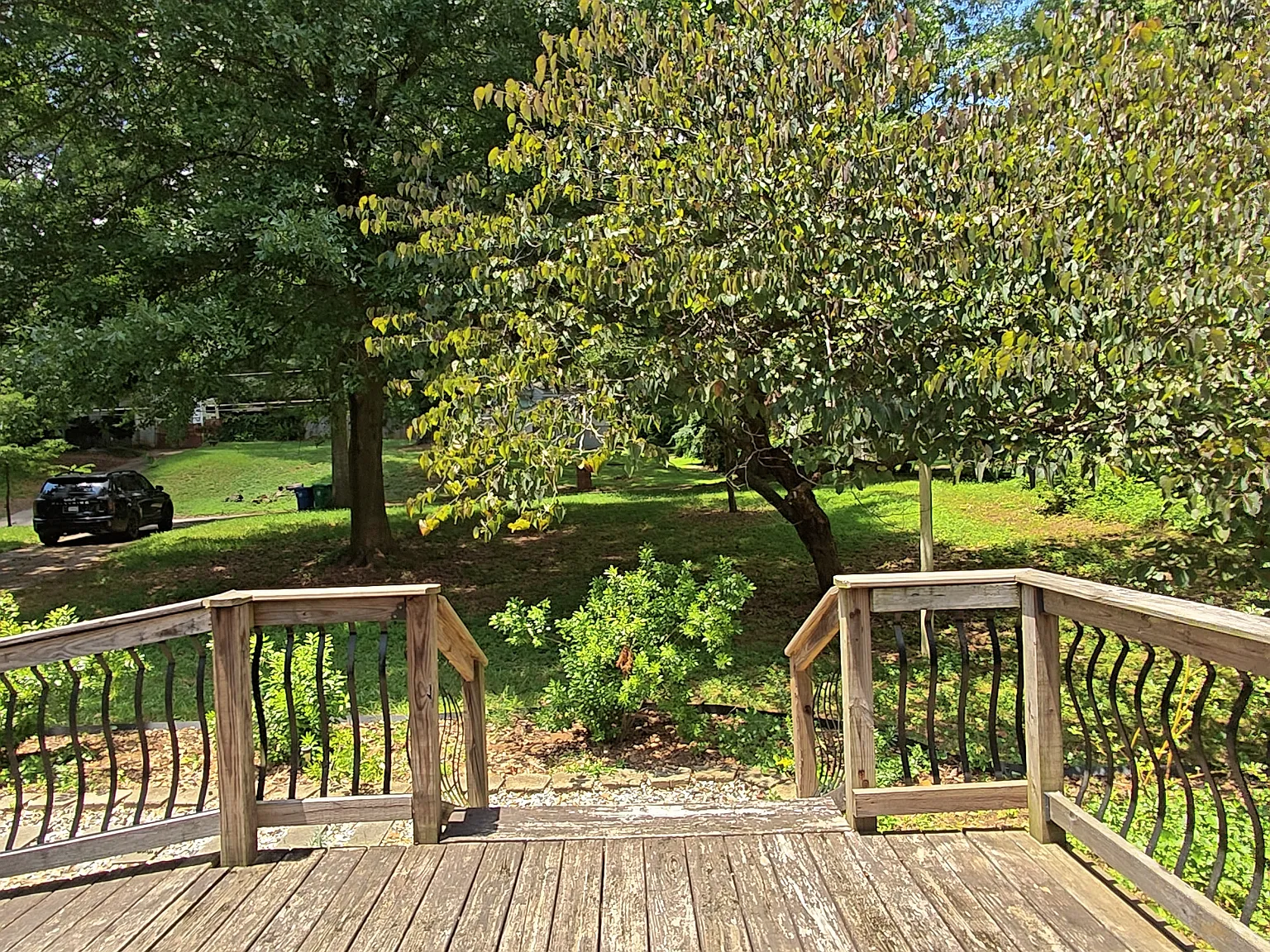 3 bed, 1015 sqft, $1,950 — Photo 2
