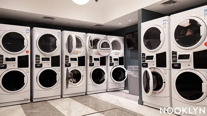 Rented by Nooklyn NYC LLC | media 49