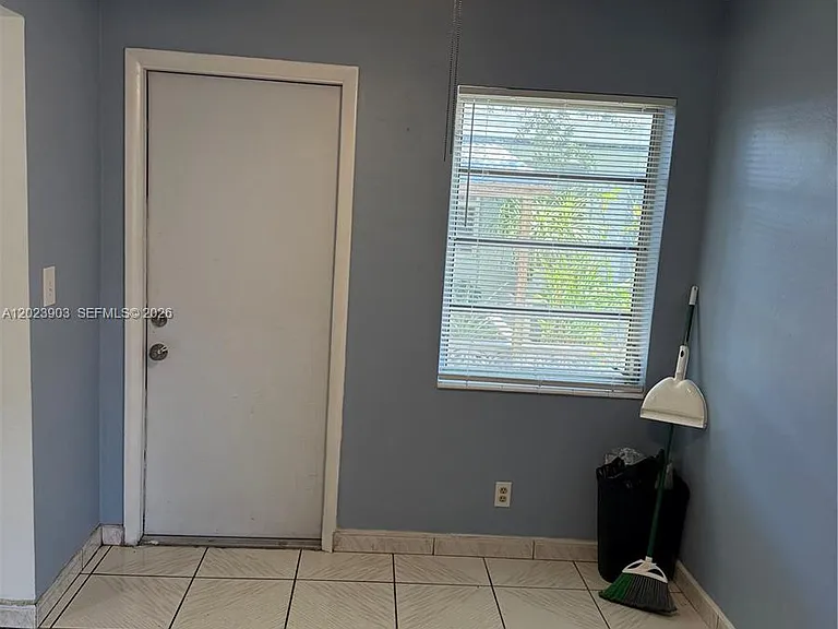 3525 Polk St #7 — Photo 9
