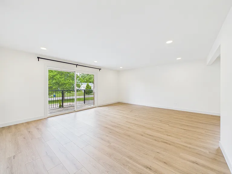 4525 Blackhawk Ln #202 — Photo 11