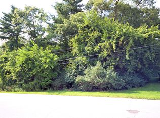 105 Diana Rd, Ogden Dunes, IN 46368