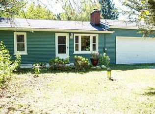 15001 Great Lakes Blvd E, Holly, MI