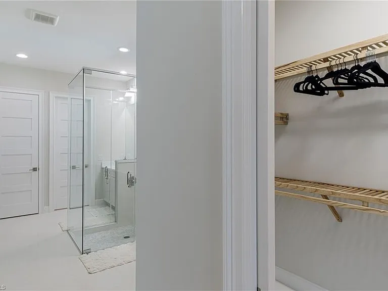 8982 Gustavia Ct — Photo 13