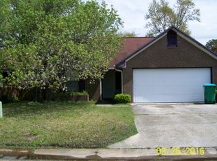 882 Ravenwood Ct, Biloxi, MS 39532