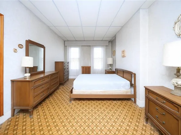 6821 16th Avenue image 8 of 29