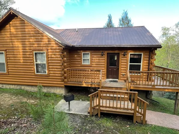 499 Lakeside Dr, Rogers, KY 41365