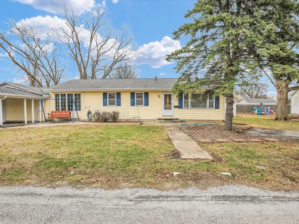 716 N Seymour St, Sullivan, IL 61951