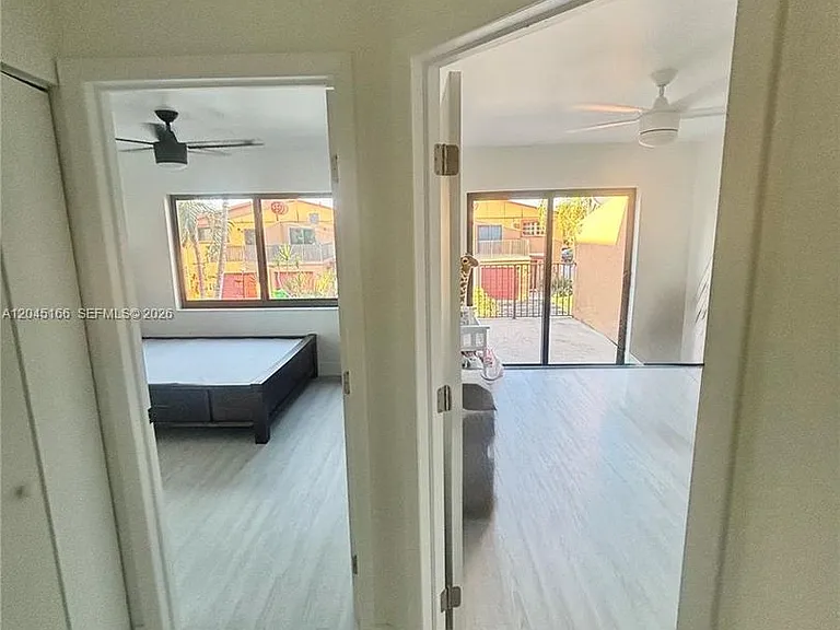 8010 NW 27th Pl — Photo 7