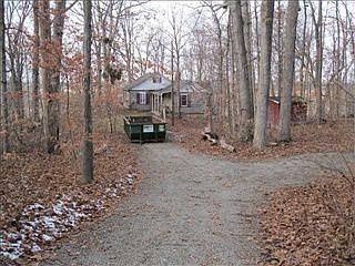 3rd image of 140 White Oaks Dr