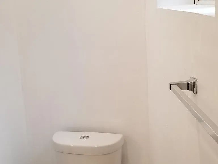 2635 N Calvert St #3 — Photo 16