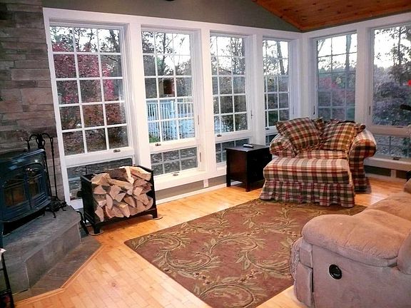 2nd image of 73 Wilderness Ln