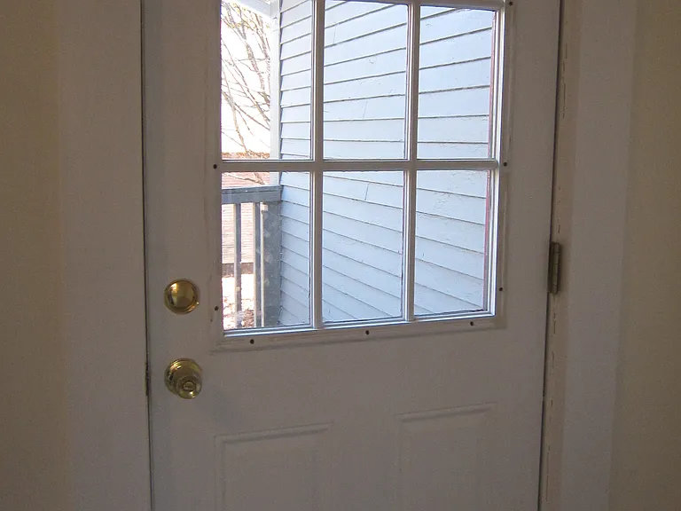 901 Western Ave #3 — Photo 10