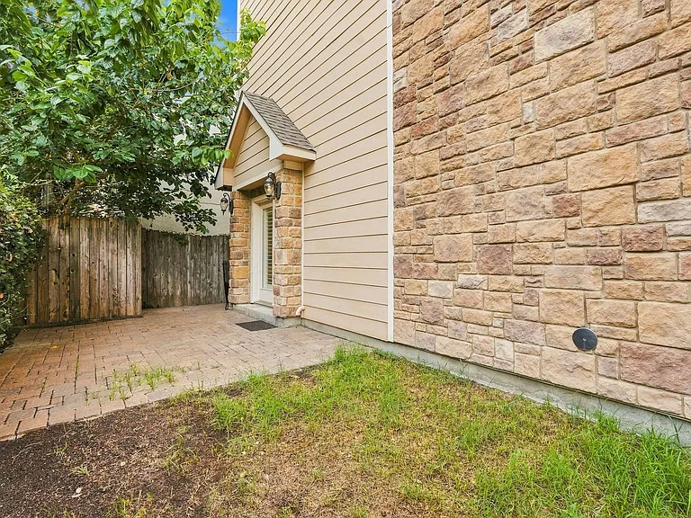 1714 Ovid St #A — Photo 27