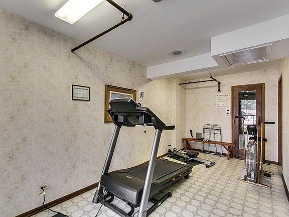 5th image of 7601 Lincoln Ave APT 609