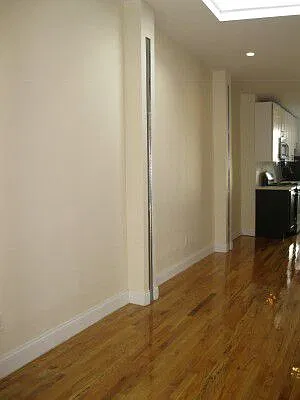 Rented by Tower Brokerage | media 27