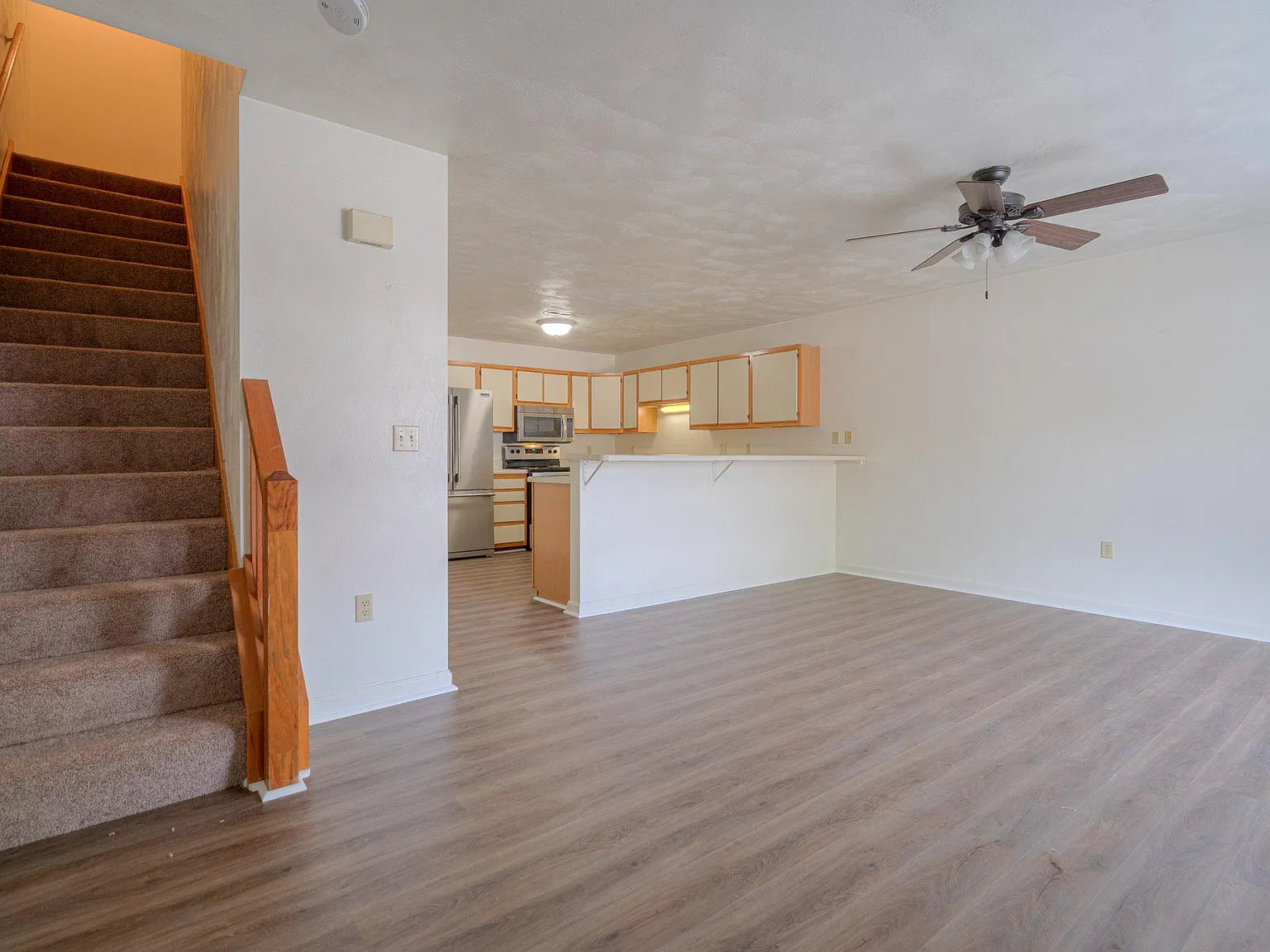 4 bed, 1550 sqft, $3,200 — Photo 4