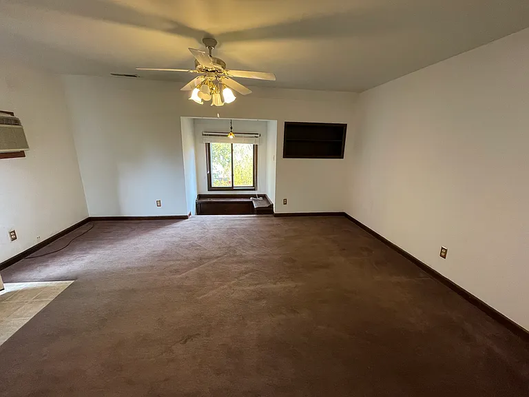 210 W Shawnee St #2 — Photo 7