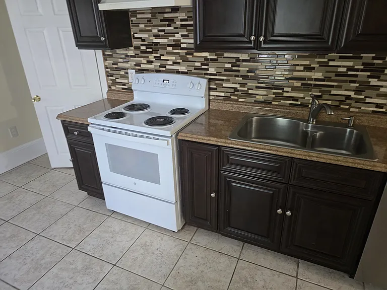 316 E Fillmore St #2 — Photo 2