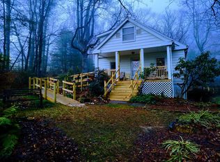 18 Kirstein Rd, Fairview, NC 28730