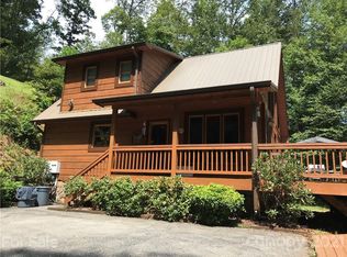942 Riverside Dr, Bryson City, NC 28789