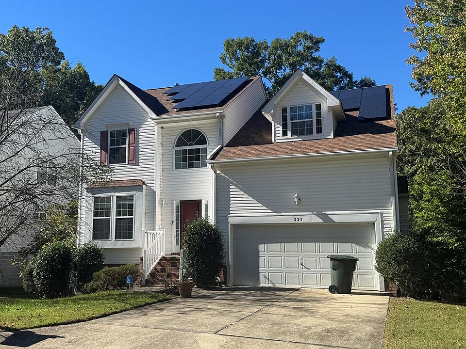 1st image of 223 Southlake Pl
