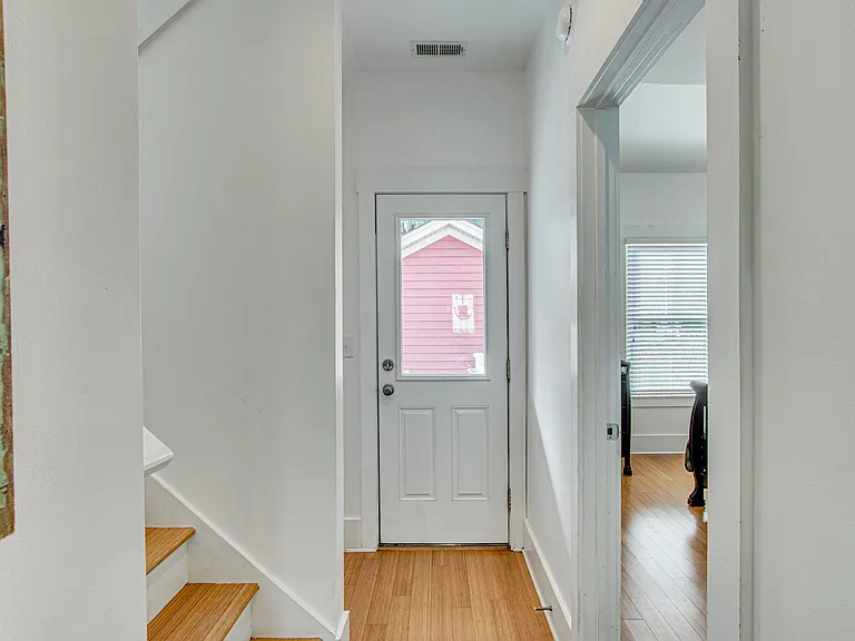 5174 Celtic Dr — Photo 15