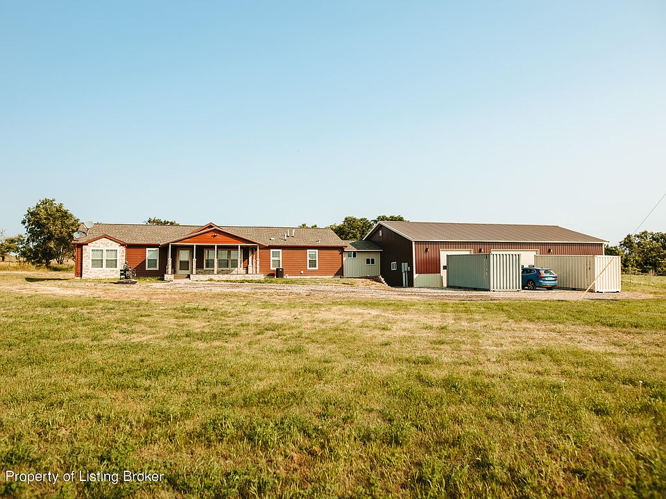1st image of 2105 127b Ave NW