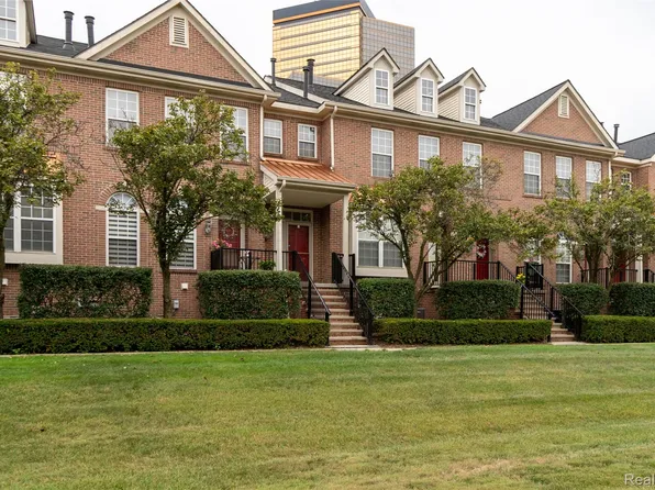 25540 Saint James, Southfield, MI 48075