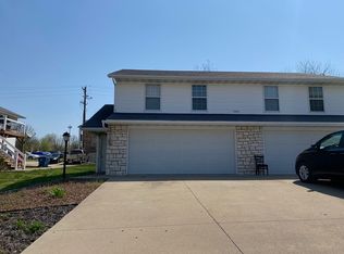 4905 Charm Oak Dr, Jefferson City, MO 65109