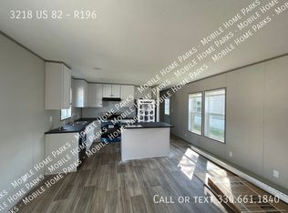 3218 Us Highway 82 #R196, Mantua, OH 44255