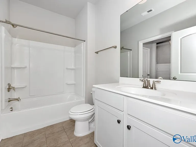 207 Blackwood Dr — Photo 18