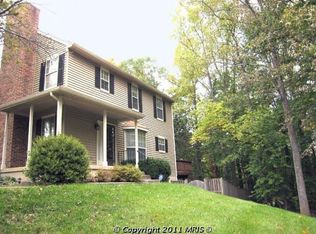 5813 Waterdale Ct, Centreville, VA 20121