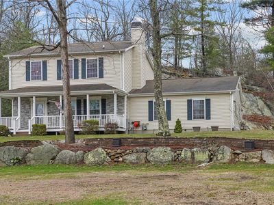 65 Albion Rd, Cumberland, RI, 02864