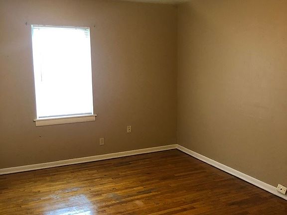 5th image of 2110 N 7th St