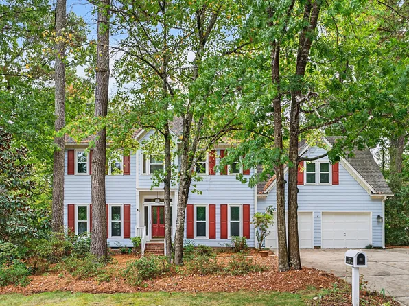 112 Glen Abbey Dr, Cary, NC 27513