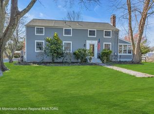 40 Mount Dr, West Long Branch, NJ