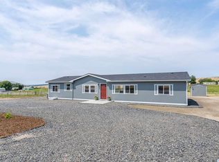 1420 N Dallas Rd, Benton City, WA 99320