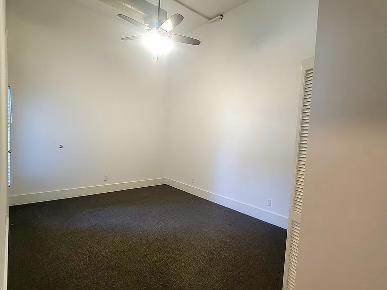 122 N 3rd St #230 — Photo 9