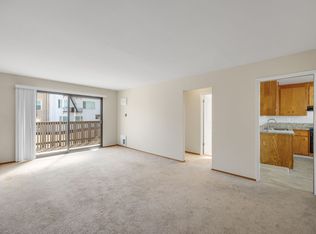 1330 17th Ave #4, San Francisco, CA 94122