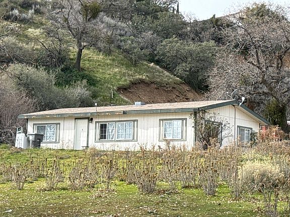 3rd image of 382 Chimney Canyon Rd