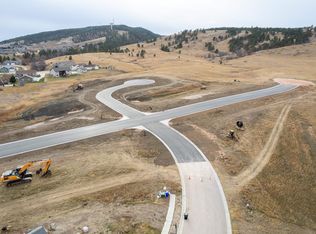 909 Country Rd W, Rapid City, SD 57701